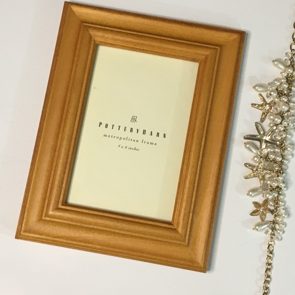 Potterybarn | 4x6 Metropolitan Wood Frame